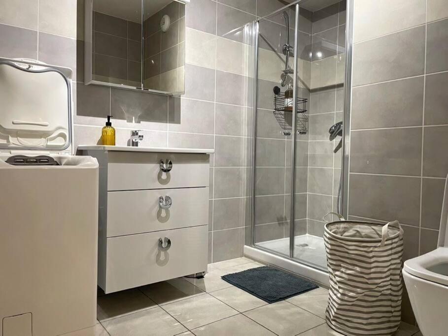 Jolie Vue Au Calme Apartment Evian-les-Bains Ngoại thất bức ảnh