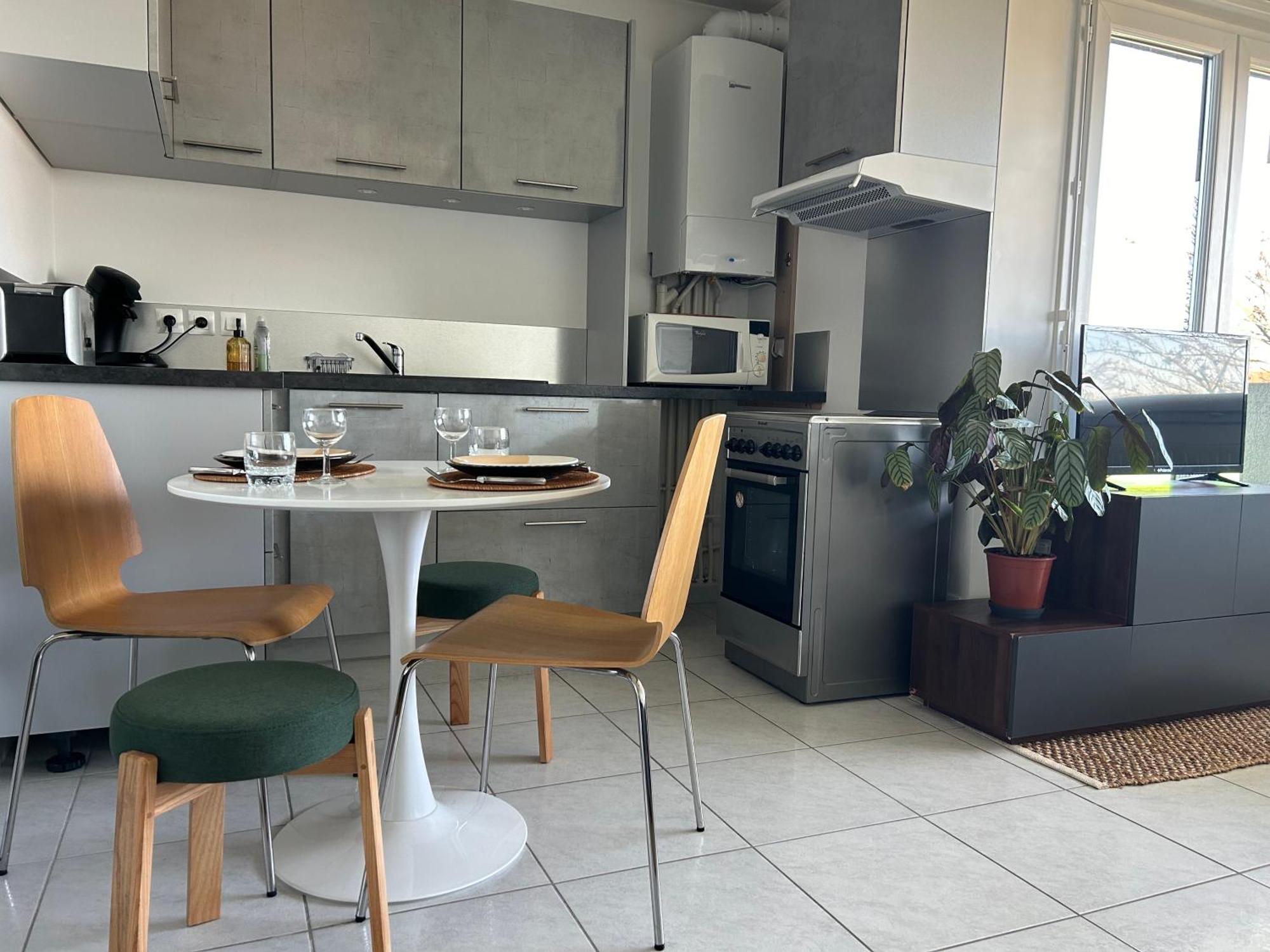Jolie Vue Au Calme Apartment Evian-les-Bains Ngoại thất bức ảnh